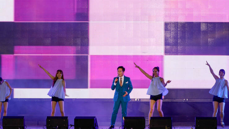 제15회 정남진 물축제 KBC 축하공연 사진입니다.