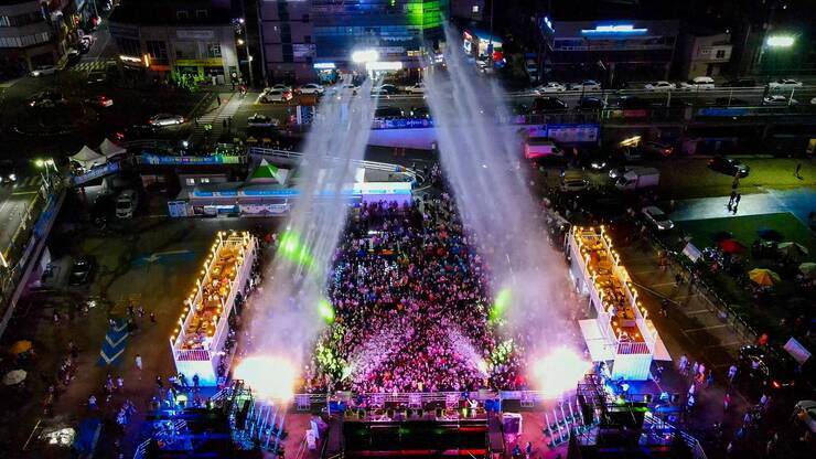 제15회 정남진 물축제 장흥 워터 樂 풀파티 사진입니다.